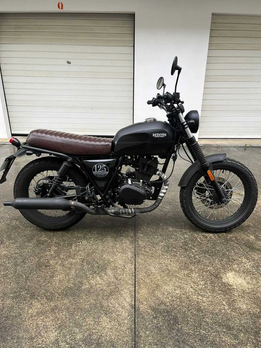 Mota BRIXTON 125cc BLACK