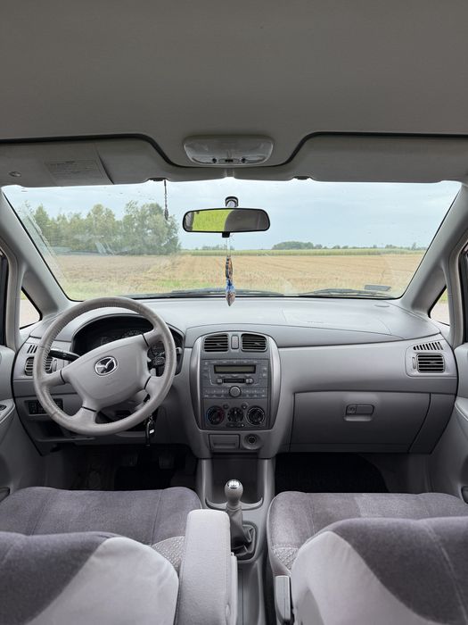 Mazda premacy 2001r