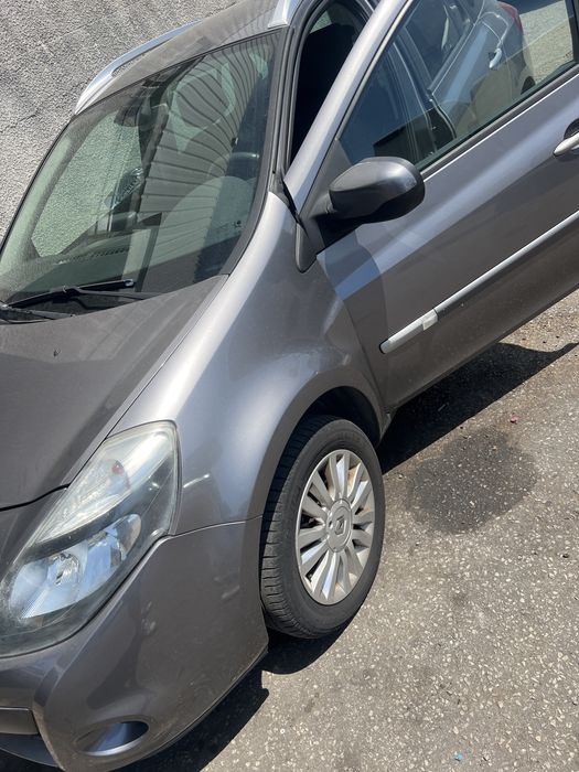 Renault clio do ano 2009