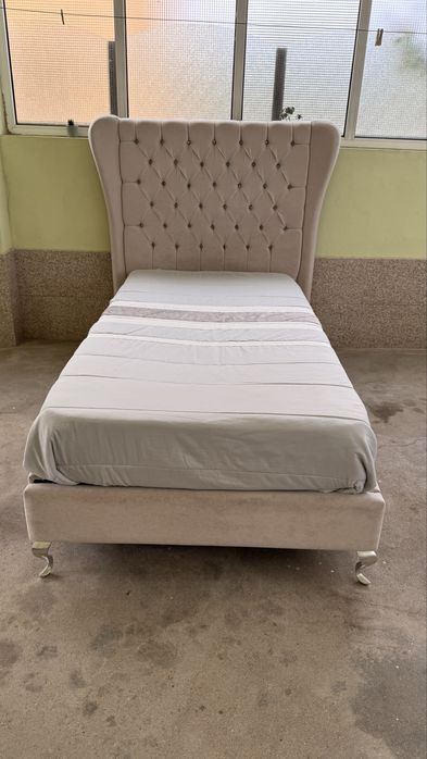 Cama de solteiro