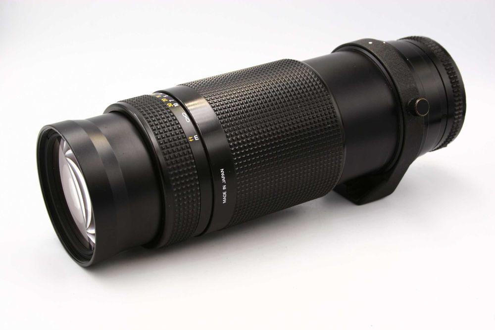 Nikon nikkor AF 75-300 4.5-5.6