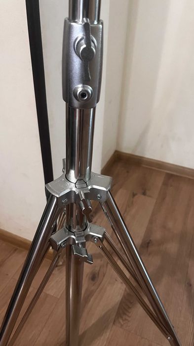 Стійка журавель для фотостудії