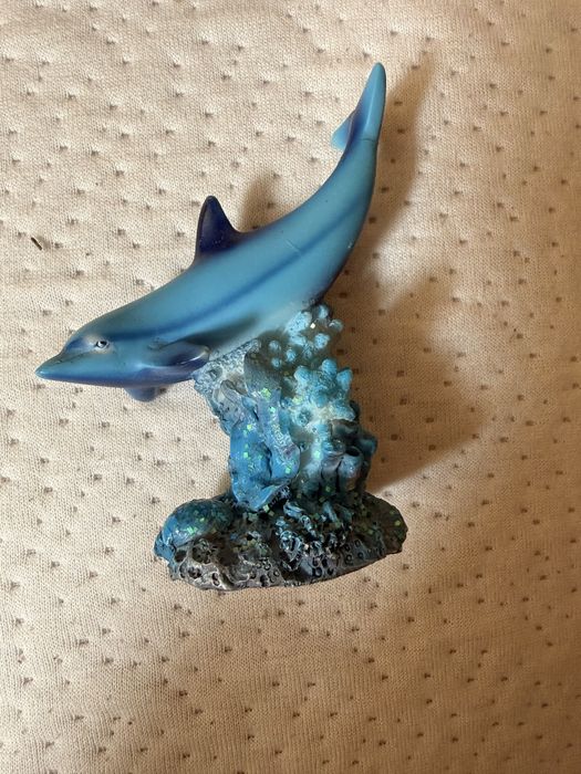 Figurka dekoracyjna do akwariumDelfin
