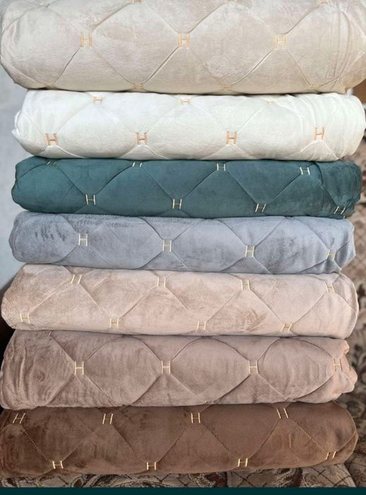 Велюрове покривало/плед на ліжко