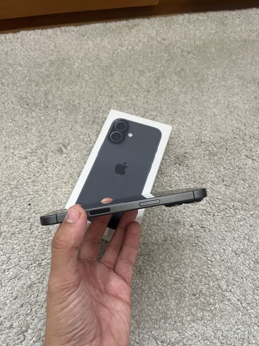 iPhone 17 256GB - Ecrã Danificado / Totalmente Funcional