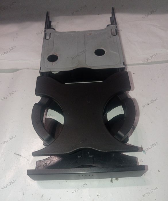 Kratka środkowa wentylacji OE vw Passat B5,Skoda Octavia,Fabia.Sprawna