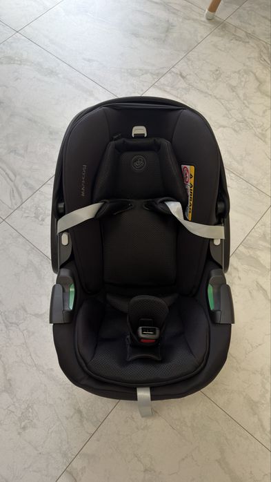 Автокрісло / Автокресло MAXI-COSI Pebble 360 Pro2 (Black)