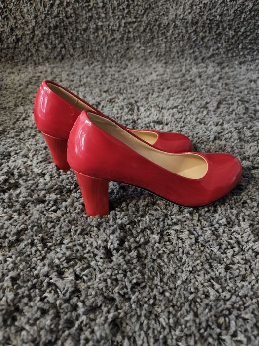 Sapatos de mulher tamanho 38