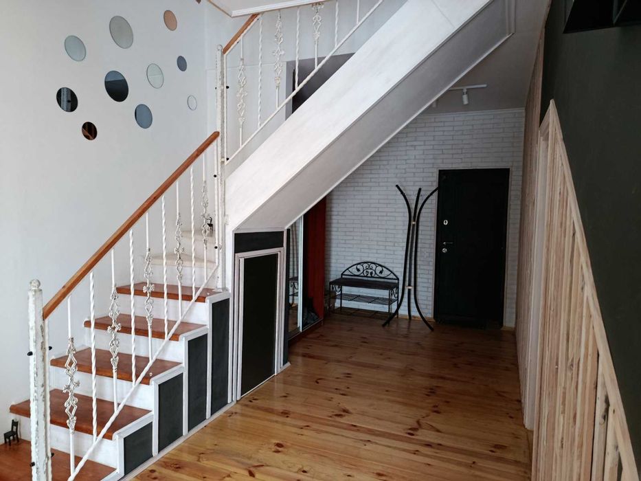 Генератор!Оренда таунхауса,5 хвилин метро Славутич,вул.А. Галика!