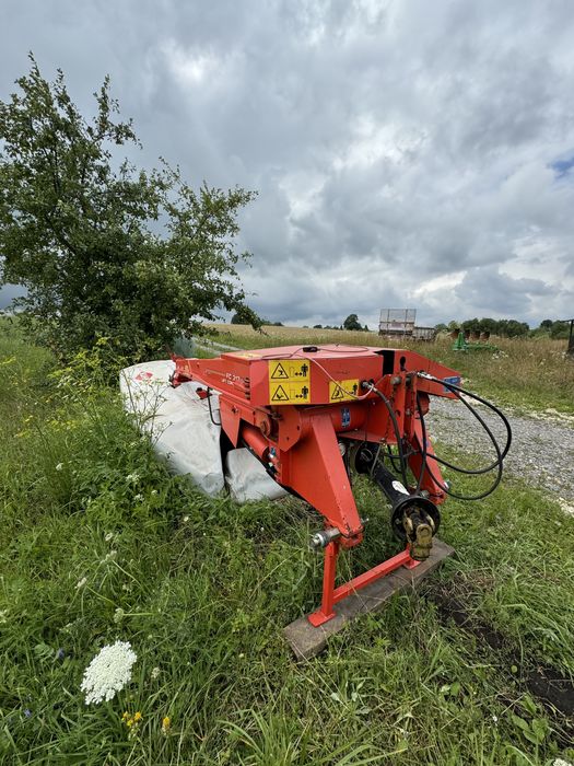 Косарка плющилка KUHN fc 313