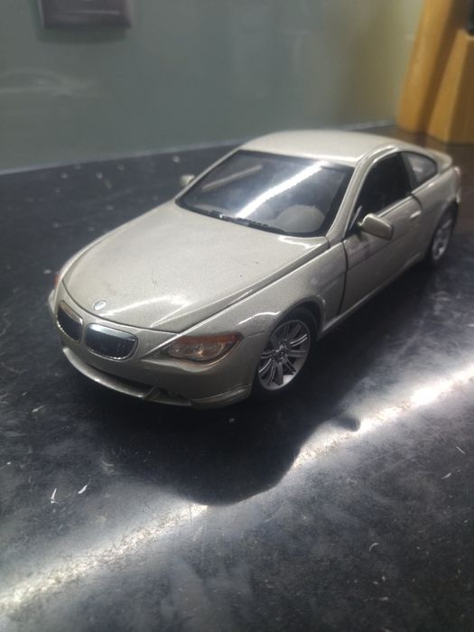 Miniatura BMW  645ci coupé