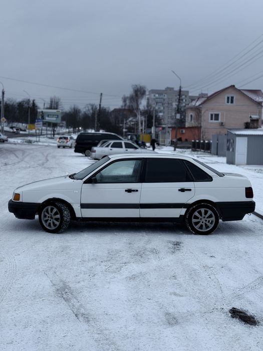 Volkswagen Passat B3 1.9D Дизель (Доставка по Україні)