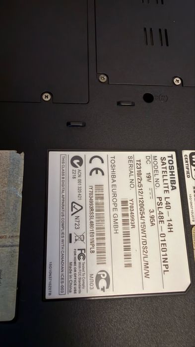 Laptop toshiba sattelite L40 - 14H