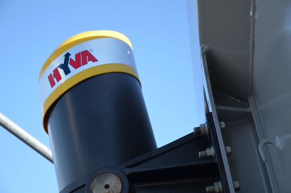Schwarzmuller Nowa Wywrotka 25 M3 / Hardox / Saf / Oś Pod. / Hyva