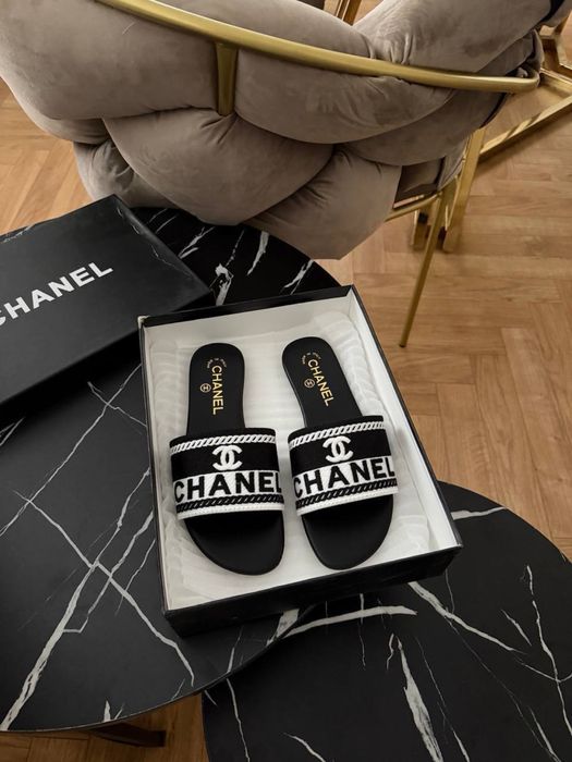 Шлепки шльопанці сандаліі босоніжки  шанель chanel