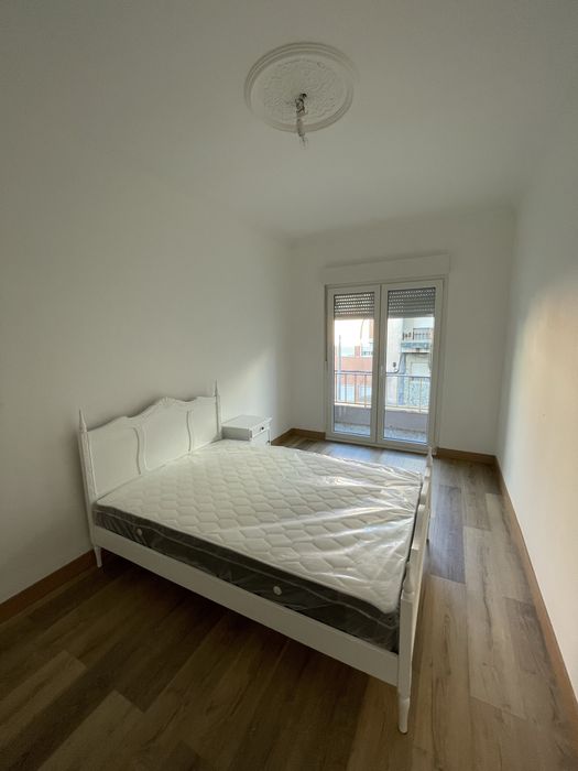 Quarto para arrendar - setubal