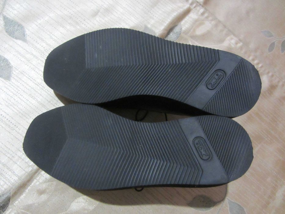 Сині шкіряні броги туфлі на платформі Pollini Італія