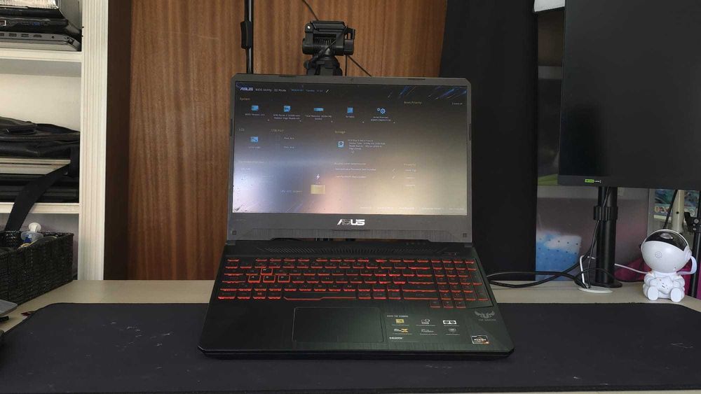 Portátil Asus TUF Gaming Ryzen 5 + 16GB RAM + W11 [Garantia]