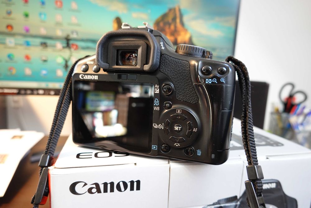 Body EOS450D stan idealny, mały przebieg + gratis obiektyw kit