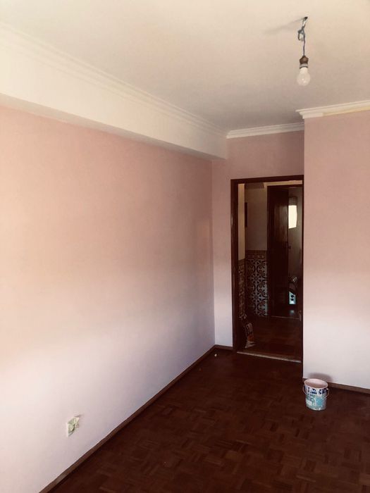 Pinturas e capoto sobre orçamentos
