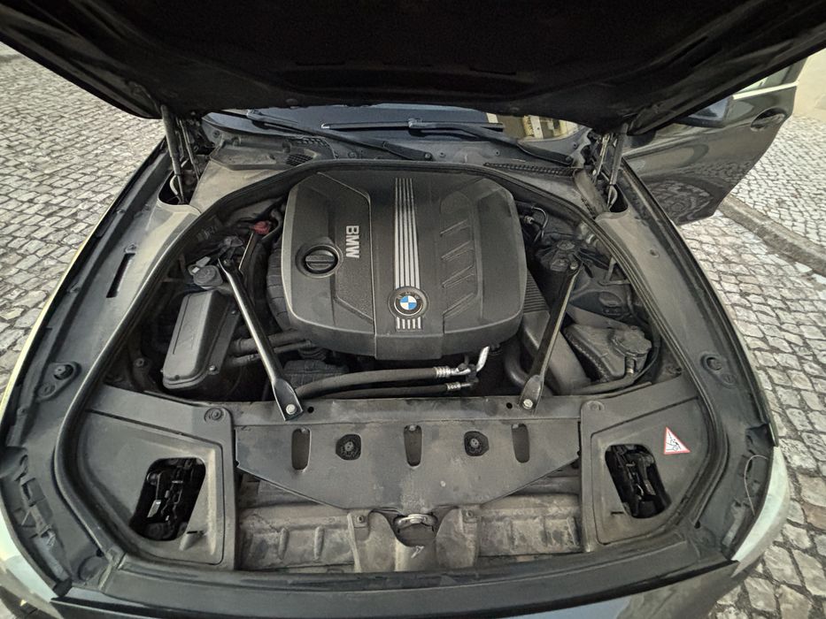 BMW 520d Touring (F11) Auto | Impecável | Revisão de Motor e Caixa Feita