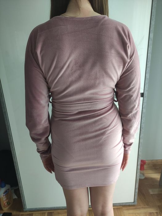 Sukienka welurowa jak nowa r.S/M