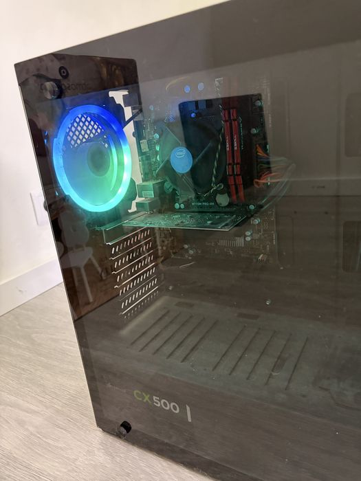 Selling Gaming Computer474838063037829121