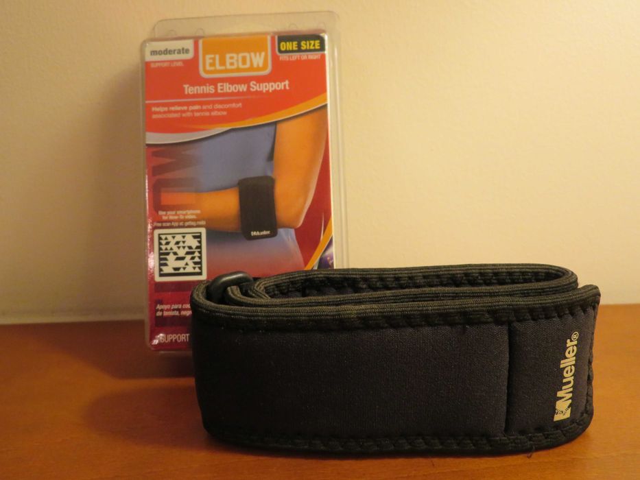 Suporte de cotovelo de tenista "Mueller Sport Care"
