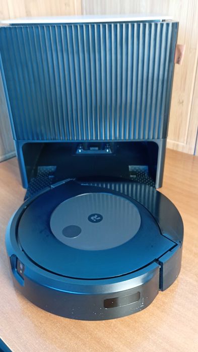 iRobot Roomba Combo J9+ - Robot odkurzacz