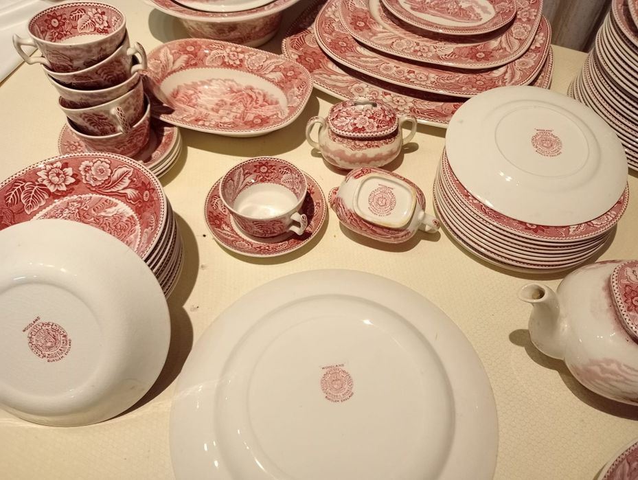 Serviço de louça inglesa "Woodland Burslem England"