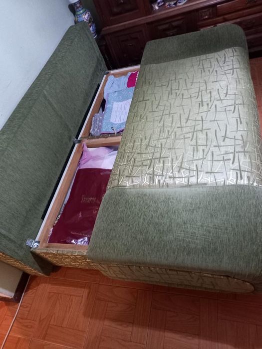 Sofa Cama com arrumação