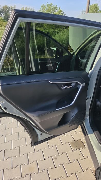 Toyota RAV4 Active 2021