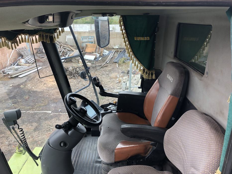 Комбайн Case 2388 та Claas Lexion 560