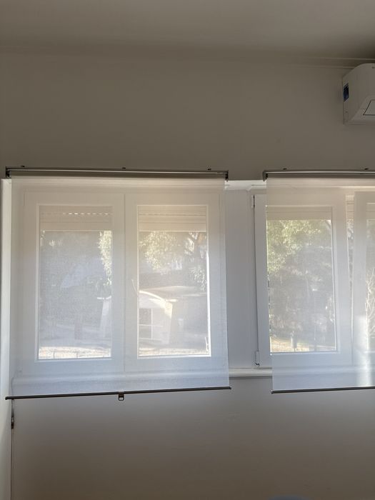 Estores de correr brancos. Skogsklover.