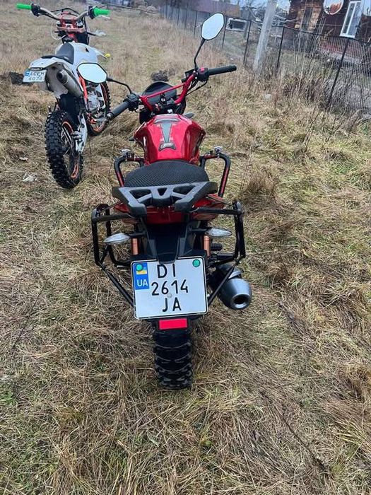 Продеється мотоцикл ліфан сітур 200