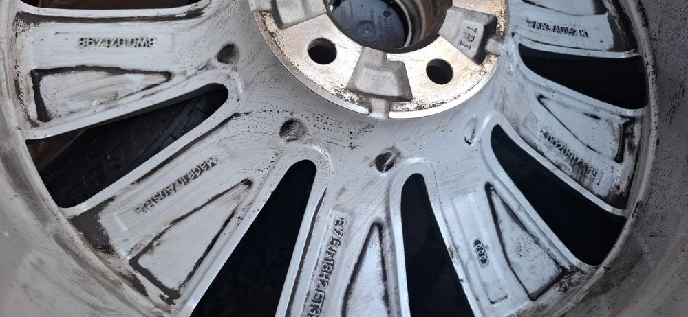 Alufelgi z oponami Audi A4 B6 18"