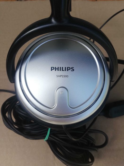 Навушники Philips SHP2500/10: без мікрофону