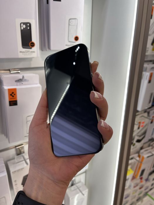 iPhone 15 Pro 256Gb black titanium - АКБ 100%, стан 4+