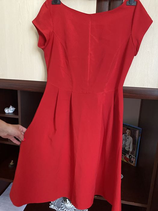 Плаття червоні