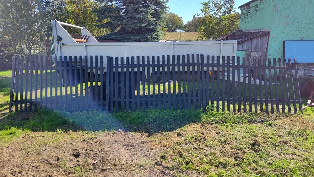 Przęsła ogrodzeniowe i 3 słupki