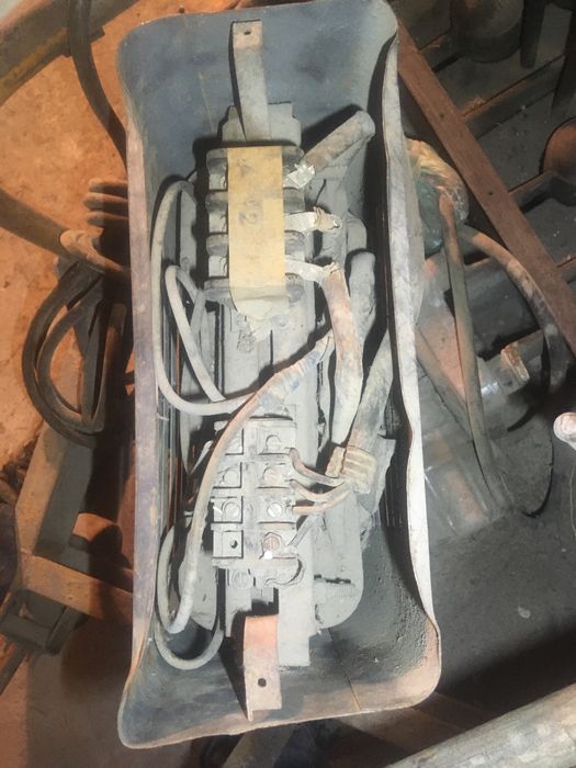 Робочий шлакоблочний вібростанок з трансформатором