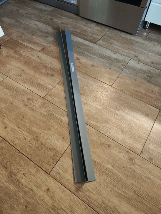 Kątownik PVC 50x50x1,1mm Cezar 1.25 m