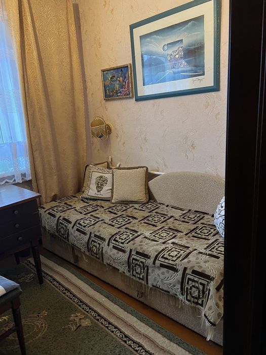 ЕКСКЛЮЗИВНИЙ продаж частини будинку в центрі з документами 33450 R003