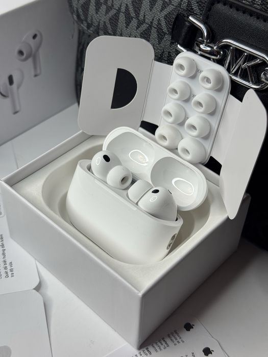 Навушники Apple Airpods Pro 3 Gen (Активне шумопоглинання)