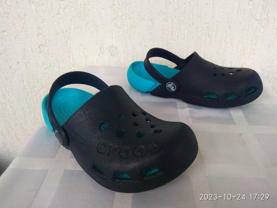 Шлепки Crocs р.27