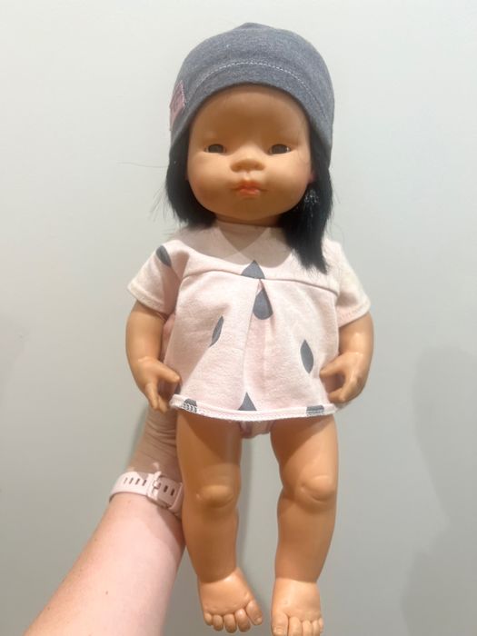 Lalka miniland Azjatka