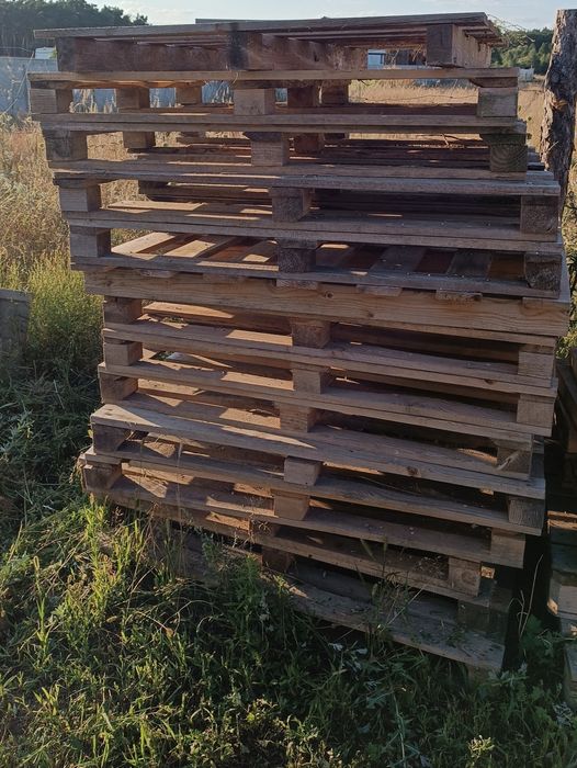 Palety po pustakach ceramicznych