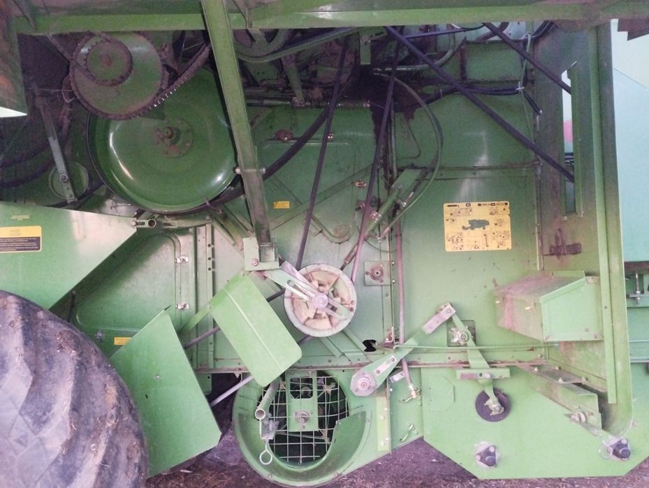 Продам комбайн John Deere 1042