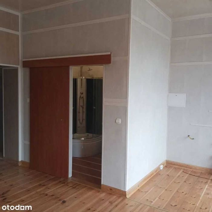 sprzedam mieszkanie w centrum 2 pokoje 58m2 własnościowe