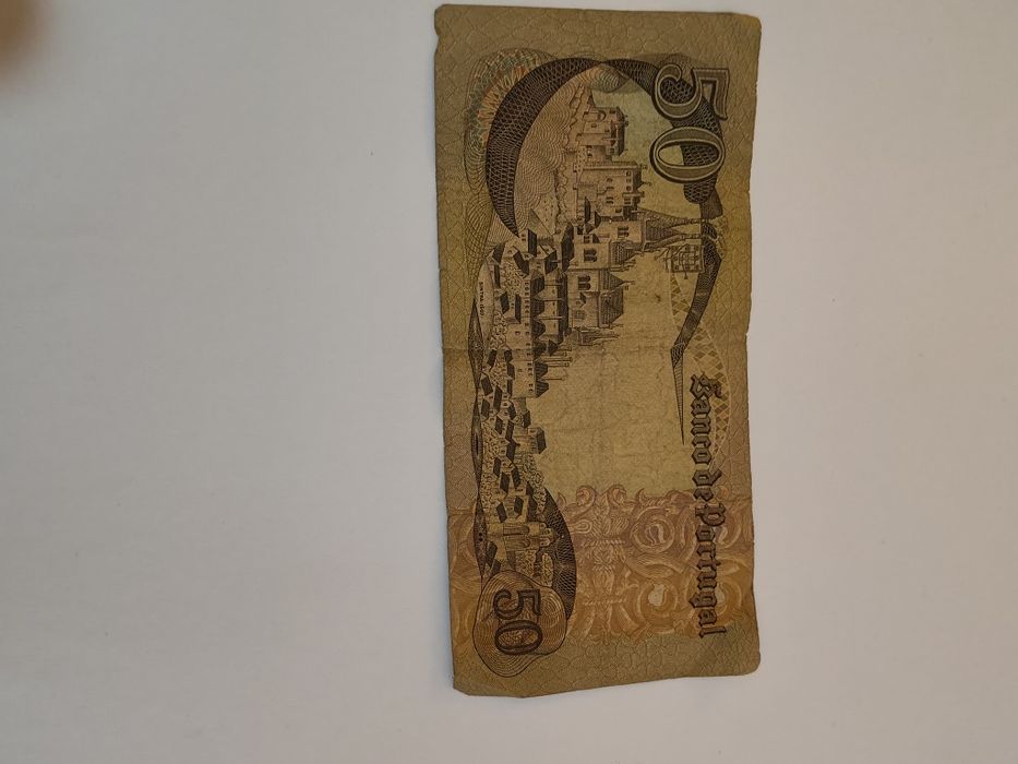 Nota de 50 escudos ouro do banco de Portugal 1968